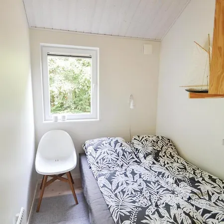 Three-bedroom Holiday In Σπίτι διακοπών Glesborg